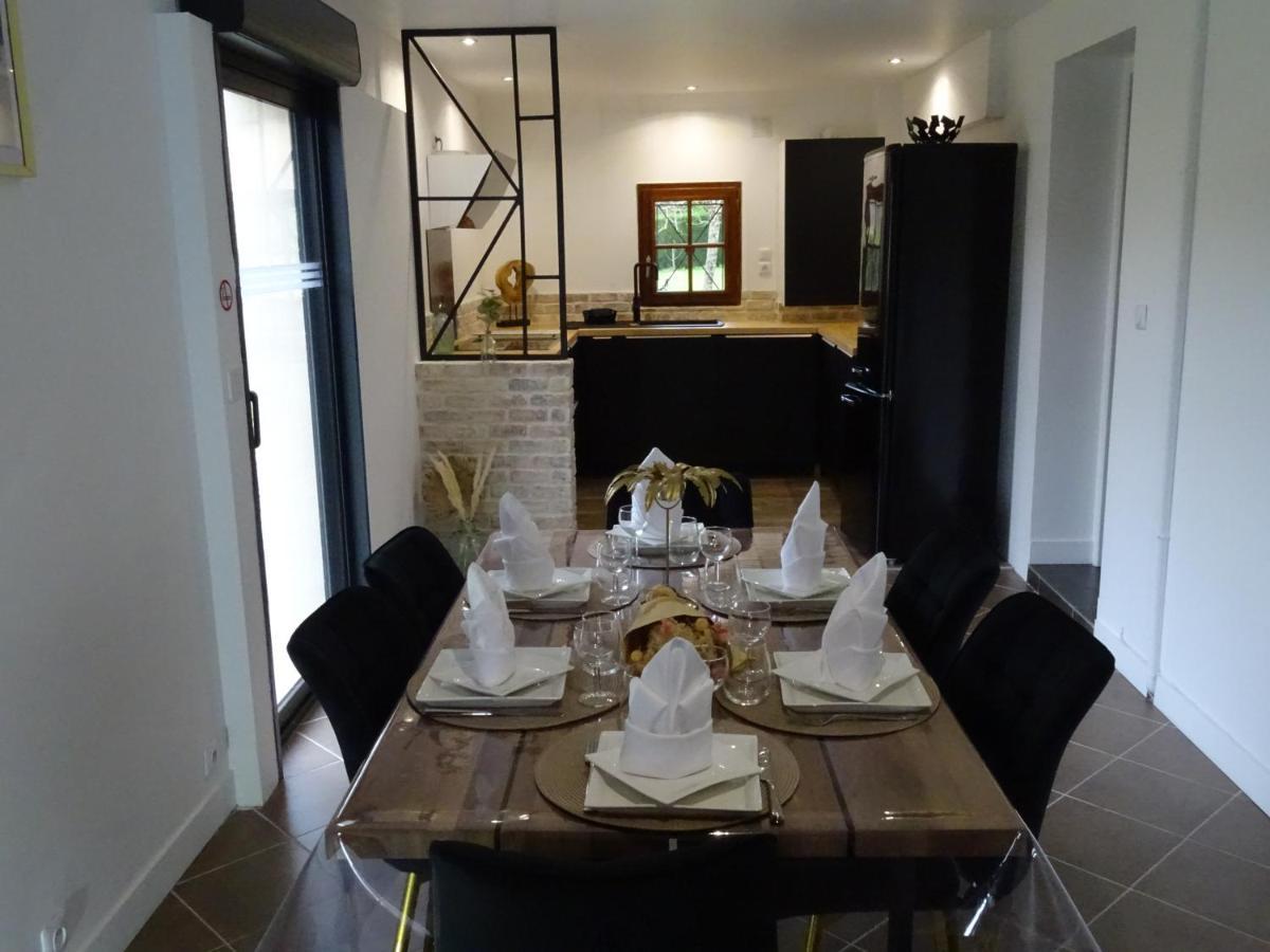 Le Clos De La Deesse La Ferté-Saint-Cyr Zewnętrze zdjęcie